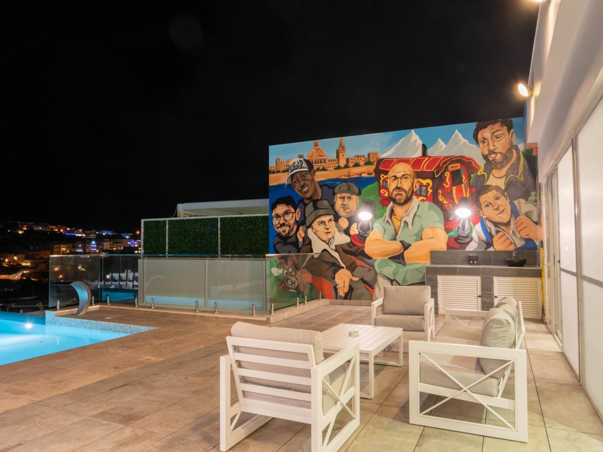 Villa Gaia - Sunset Views, Indoor Heated Pool, Sauna And Games Room 멜리에하 외부 사진