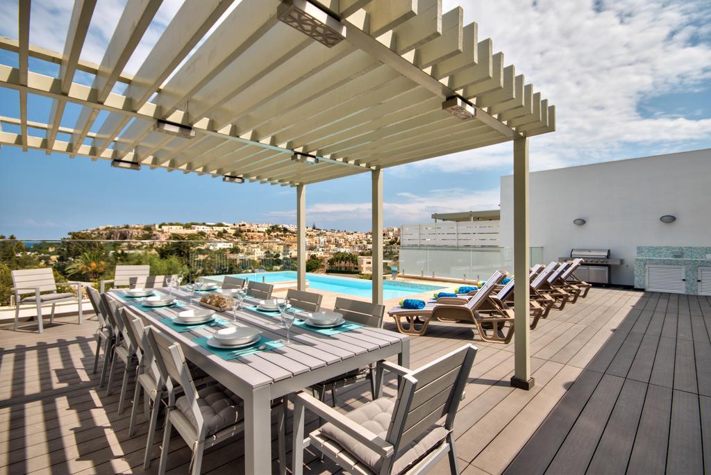 Villa Gaia - Sunset Views, Indoor Heated Pool, Sauna And Games Room 멜리에하 외부 사진