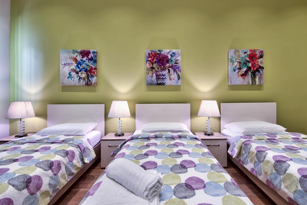 Villa Gaia - Sunset Views, Indoor Heated Pool, Sauna And Games Room 멜리에하 외부 사진